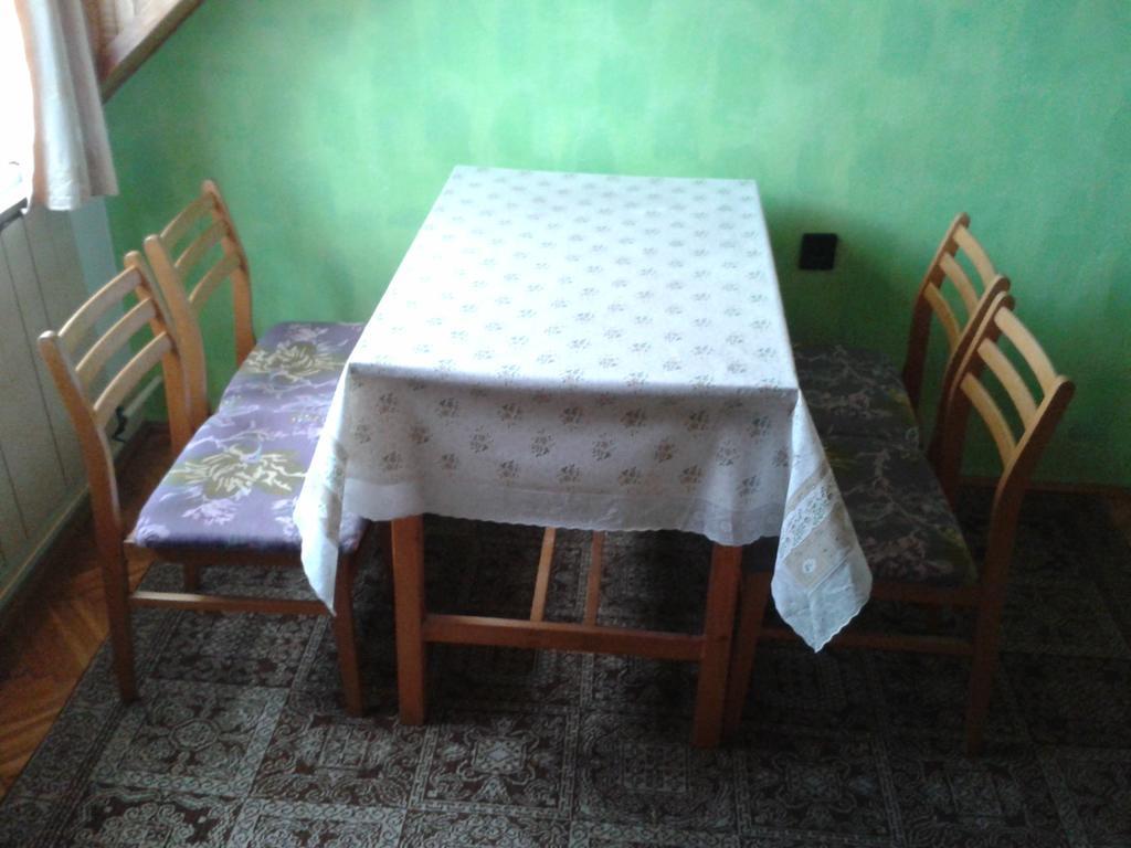 Petra Vendeghaz Apartment Buk Ngoại thất bức ảnh